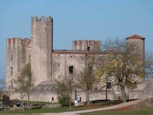 Le château d'Essalois (2)