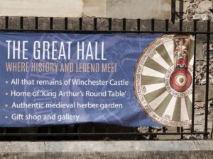 Le Grand Hall, où l'Histoire et la légende se rencontrent, vestiges du Château de Winchester et la Table ronde du roi Arthur