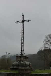 Abbaye de Sylvanes - croix