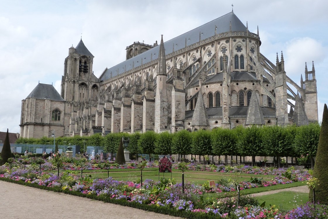 La cathédrale Saint Étienne de Bourges - Jean-Marie Borghino - Reims : La Cité des Rois et du Champagne
